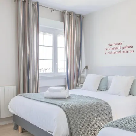 Du Centre - Chez Janie מלון 3*